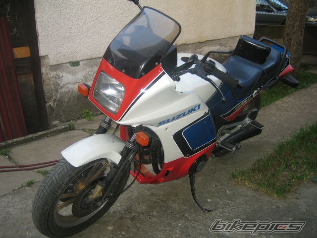 1984 SUZUKI GSX 550 | Picture 940868 motorcycle photo