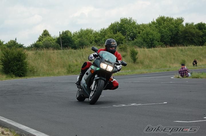 1993 HONDA VFR 750 | Picture 942452 motorcycle photo