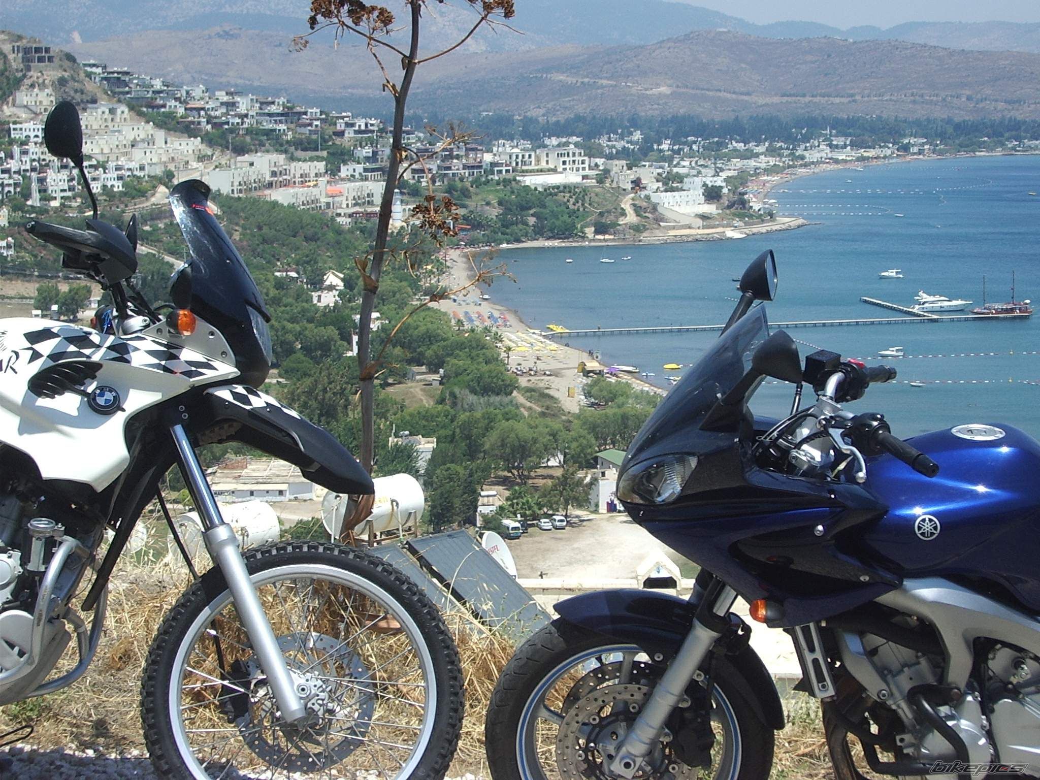 2006 YAMAHA FZR 600 | Picture 942965 motorcycle photo