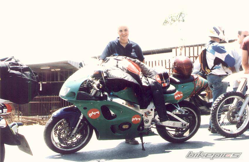 1996 SUZUKI GSX R 750 | Picture 9439 motorcycle photo