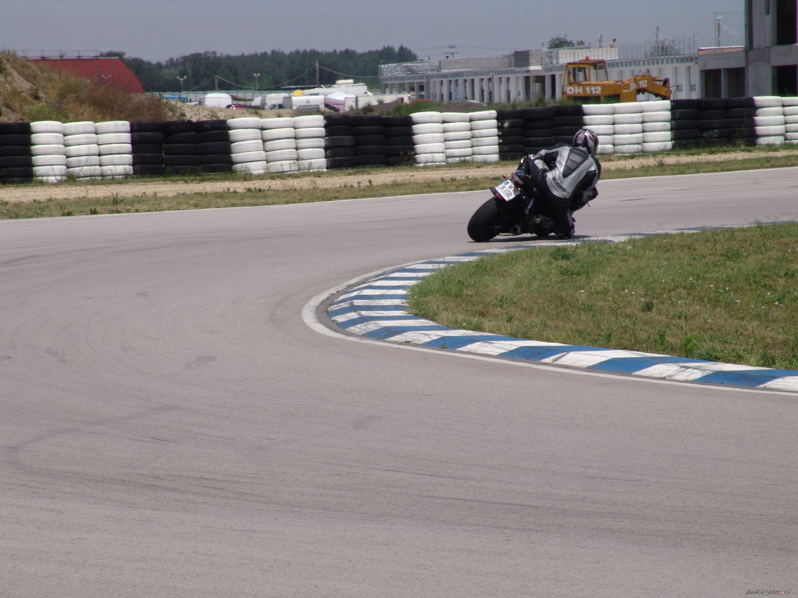 2006 YAMAHA YZF R6 | Picture 944585 motorcycle photo