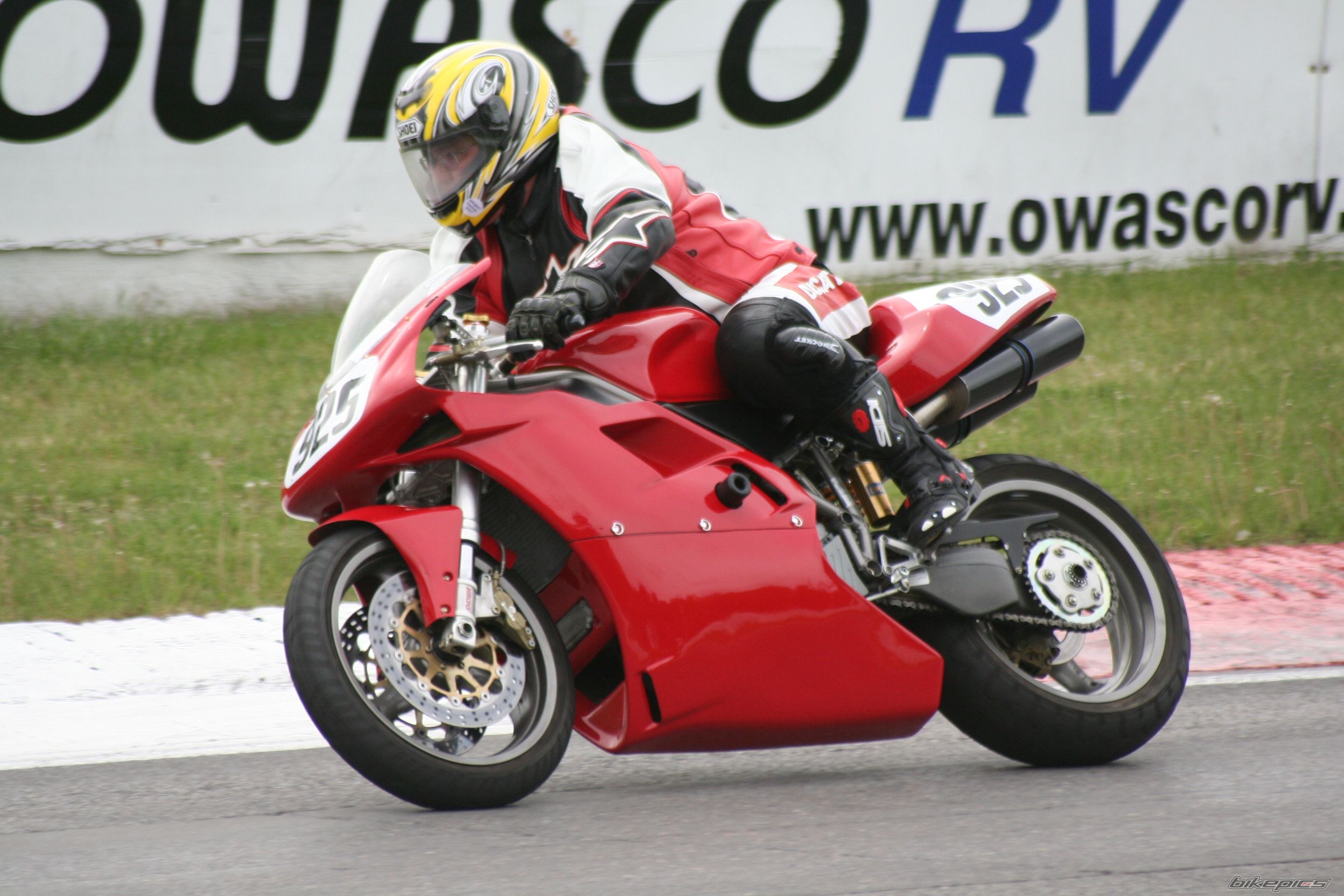 2001 DUCATI 748 | Picture 945337 motorcycle photo