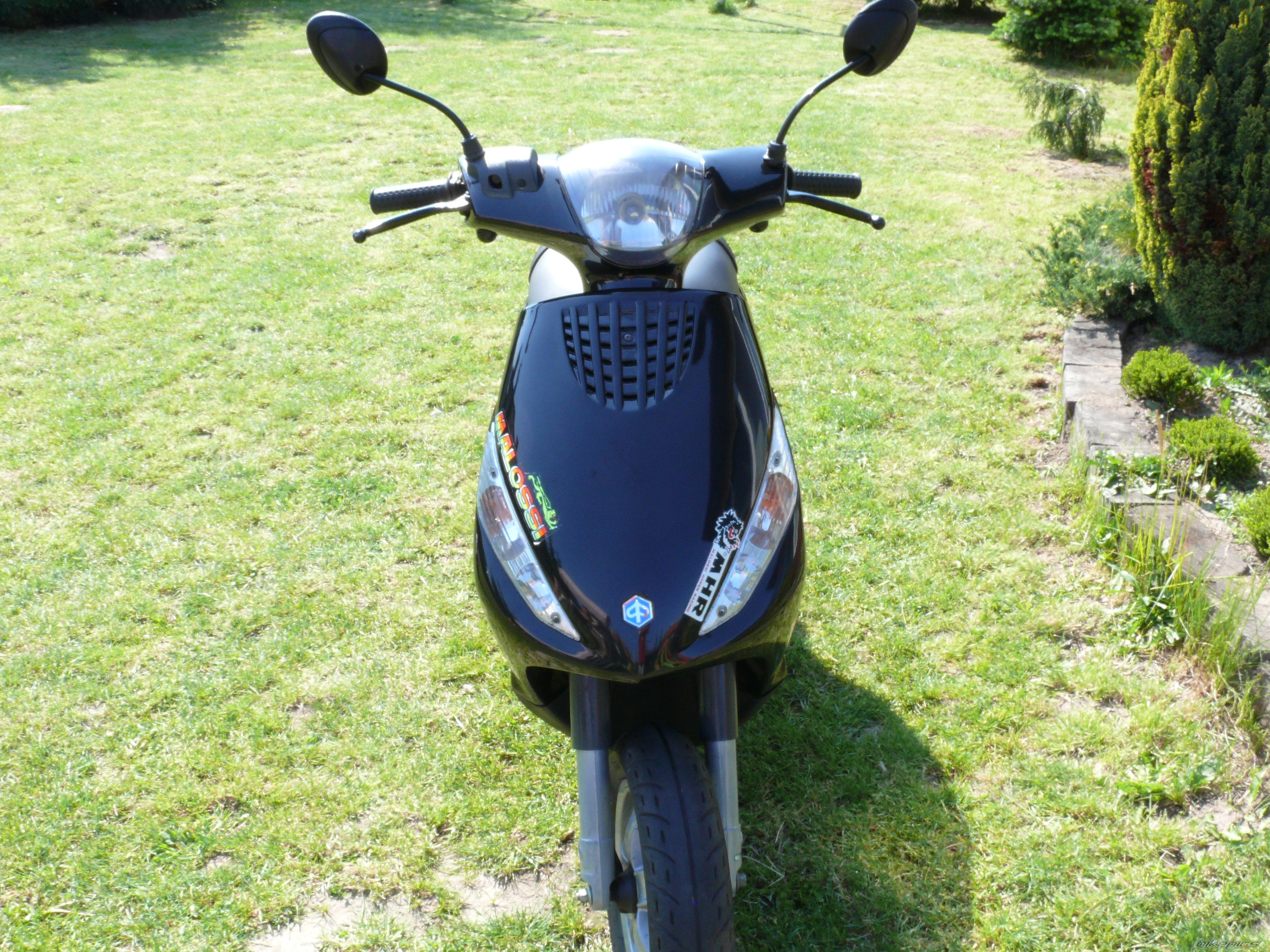 2004 PIAGGIO ZIP | Picture 945710 motorcycle photo