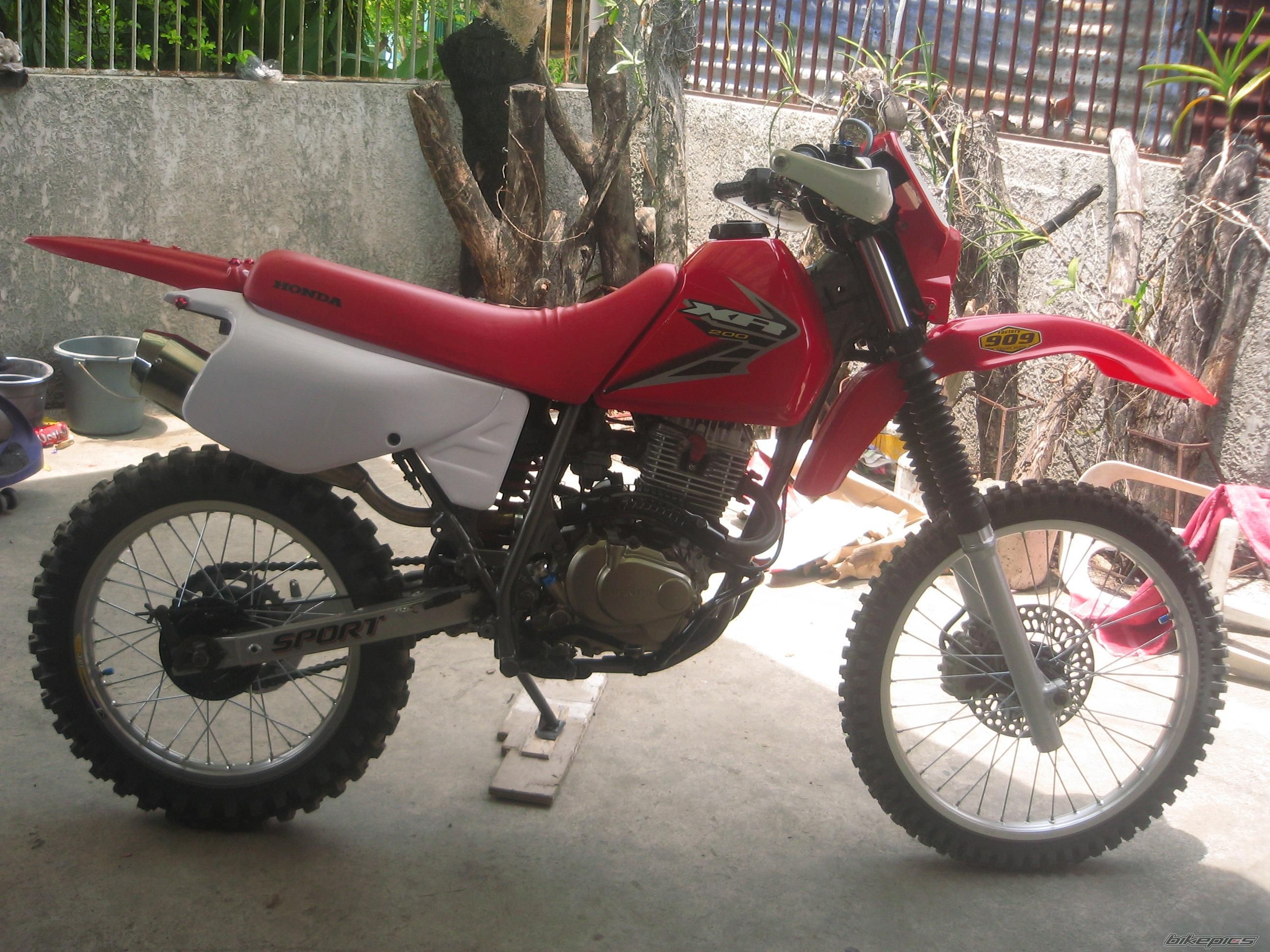 1999 HONDA XR 200 | Picture 949016 motorcycle photo