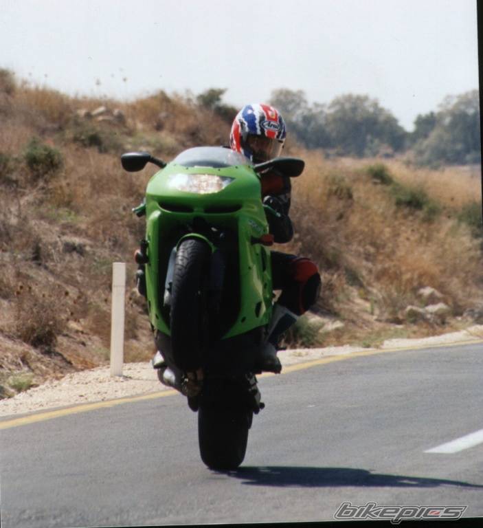 1998 KAWASAKI ZX 9R | Picture 9517 motorcycle photo
