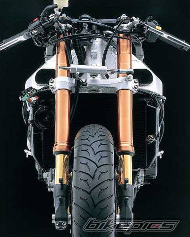 2001 SUZUKI GSX R 1000 | Picture 9518 motorcycle photo