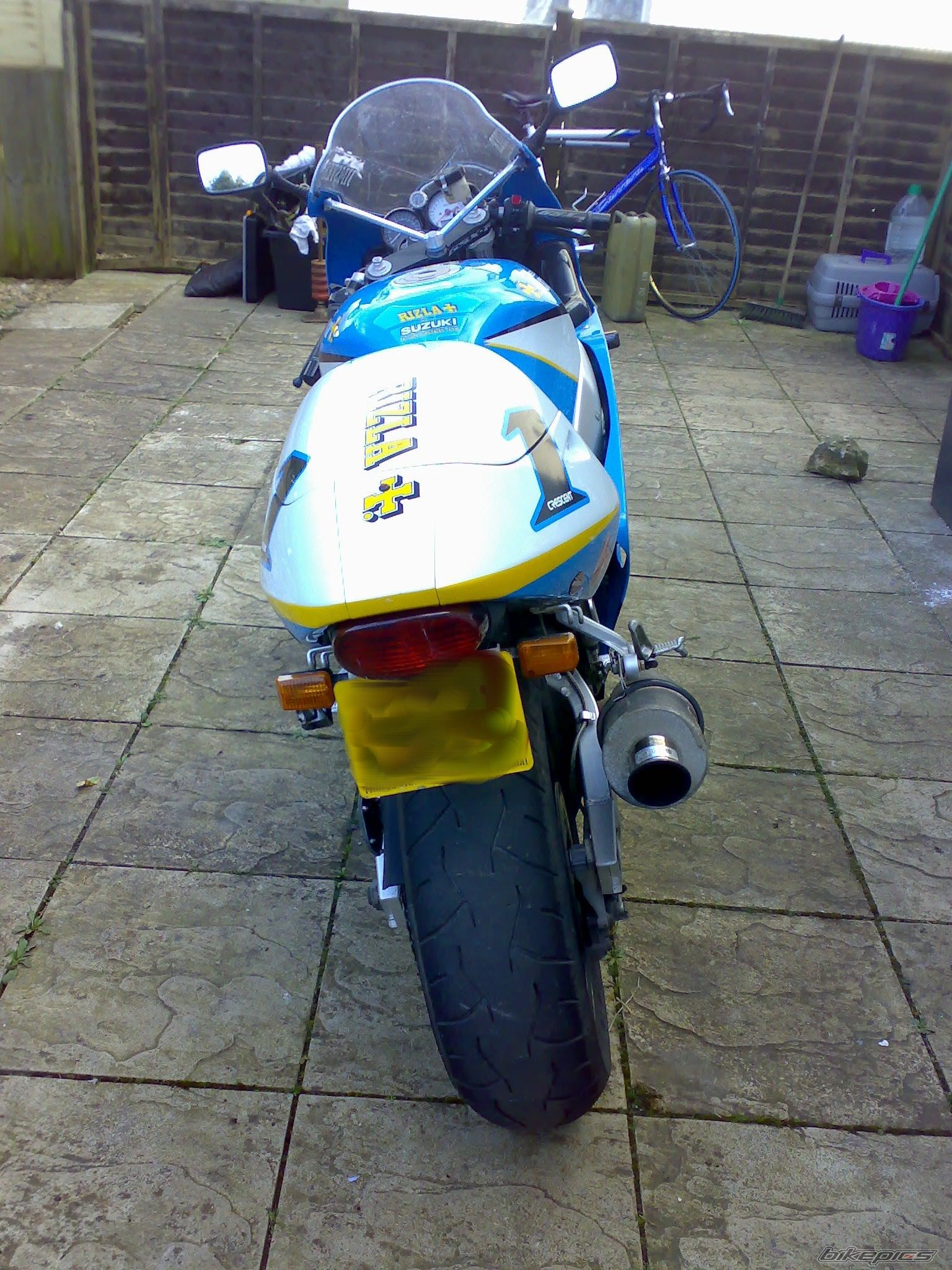 1999 SUZUKI GSX R 600 | Picture 951897 motorcycle photo