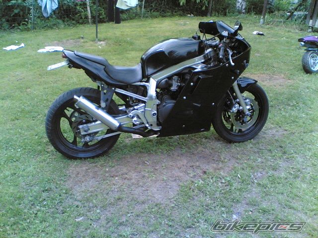 1988 SUZUKI GSX R 1100 | Picture 952680 motorcycle photo