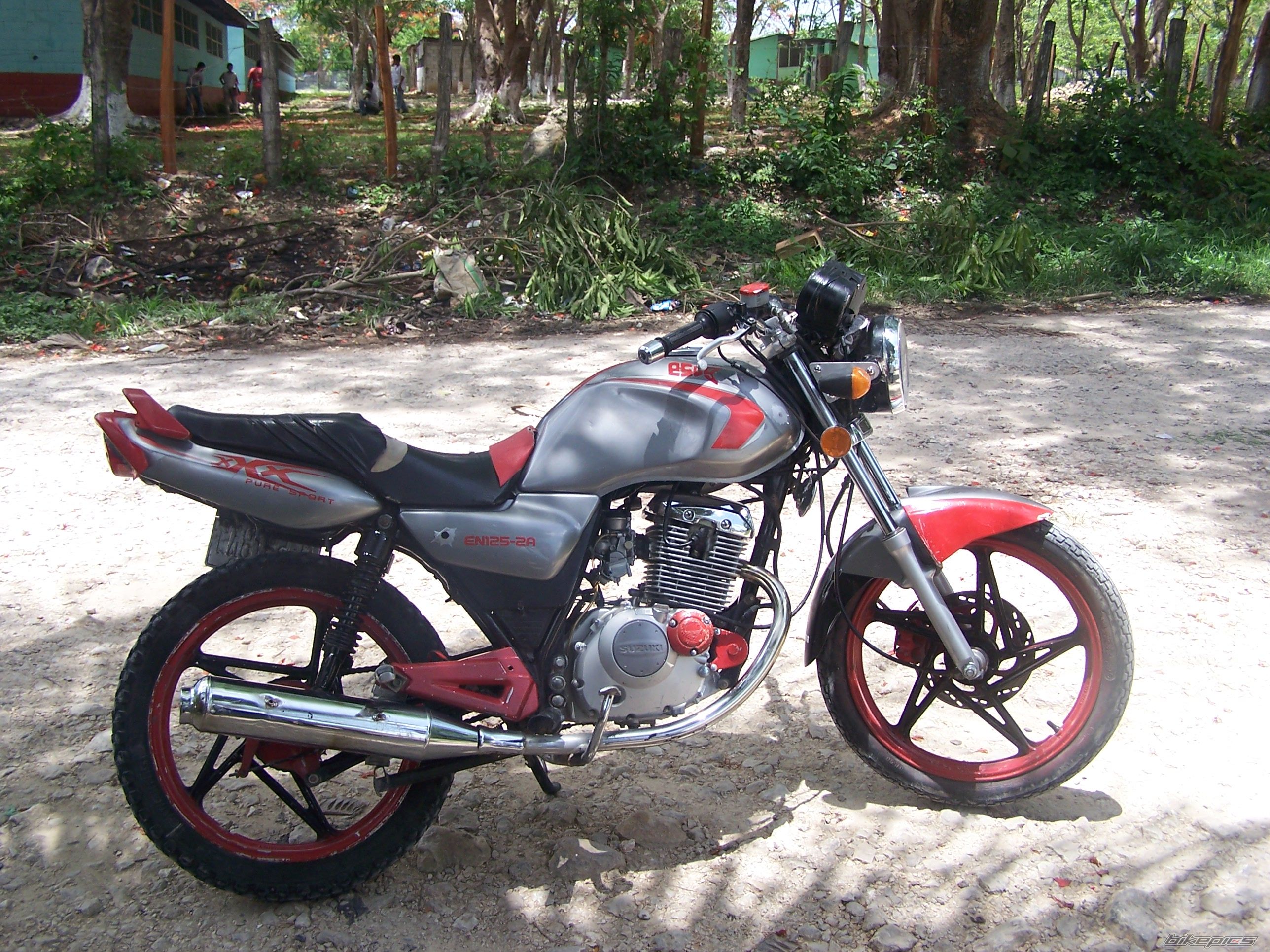 2005 SUZUKI EN 125 | Picture 953147 motorcycle photo