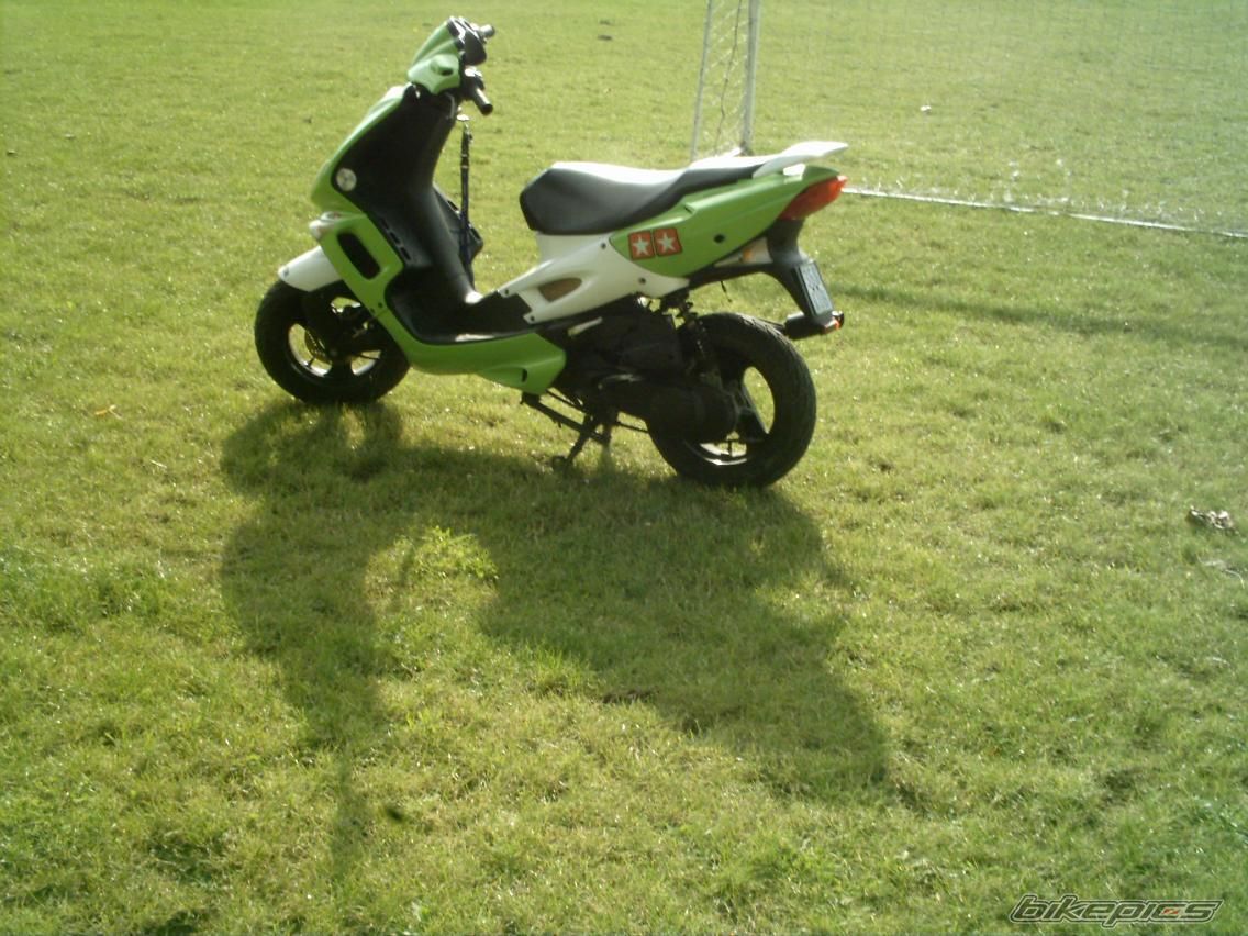 2004 PEUGEOT SPEEDFIGHT2 50 | Picture 954408 motorcycle photo