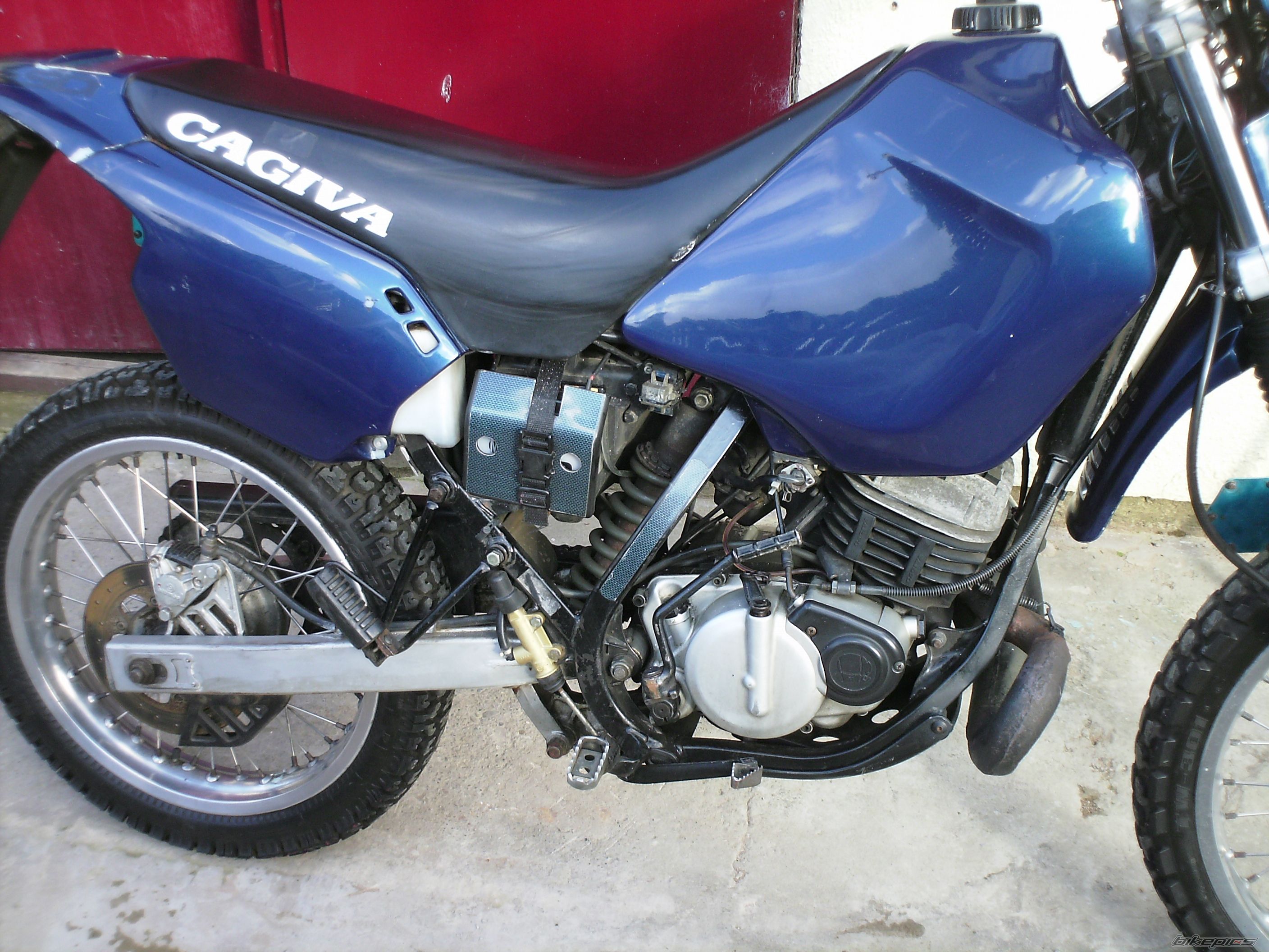 1999 CAGIVA W8 125 | Picture 954885 motorcycle photo
