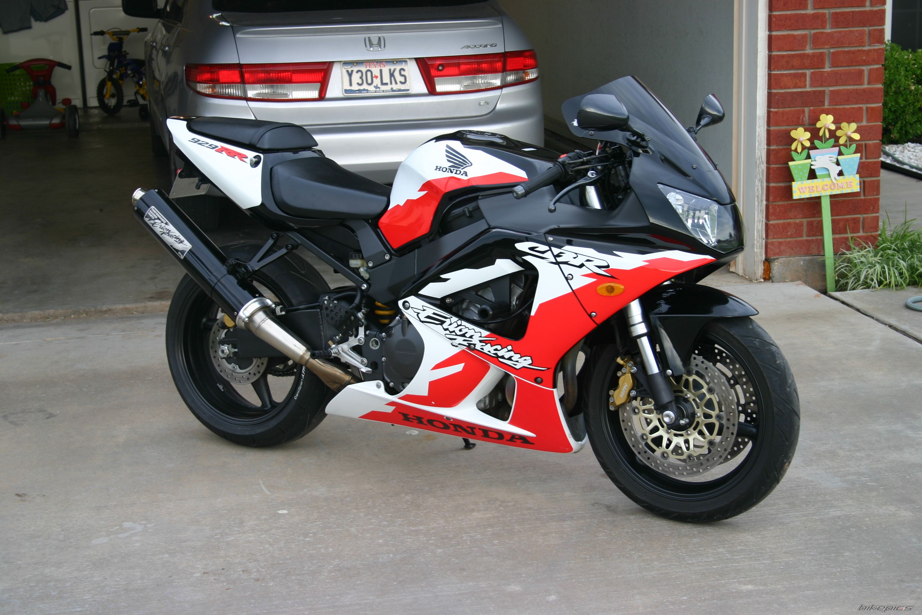 2001 HONDA CBR 900 | Picture 954988 motorcycle photo