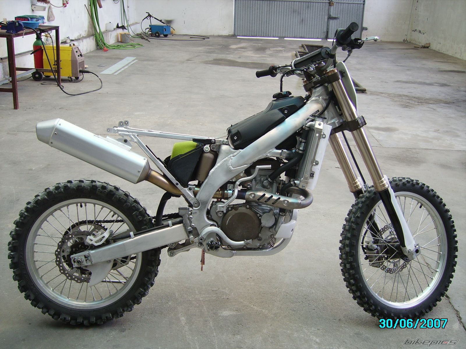 2007 KAWASAKI KX 450F | Picture 955579 motorcycle photo
