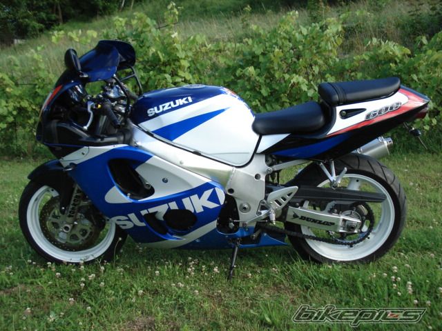 2000 SUZUKI GSX R 600 | Picture 956968 motorcycle photo