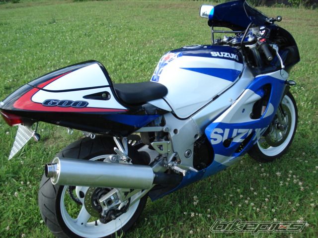 2000 SUZUKI GSX R 600 | Picture 956974 motorcycle photo