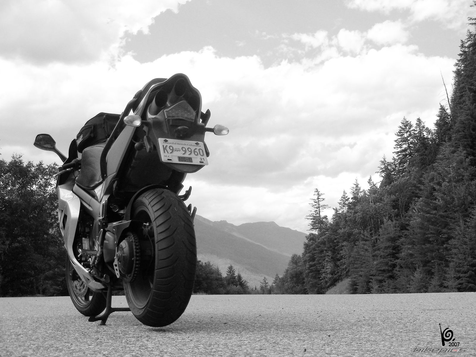 2006 TRIUMPH SPRINT ST | Picture 958185 motorcycle photo