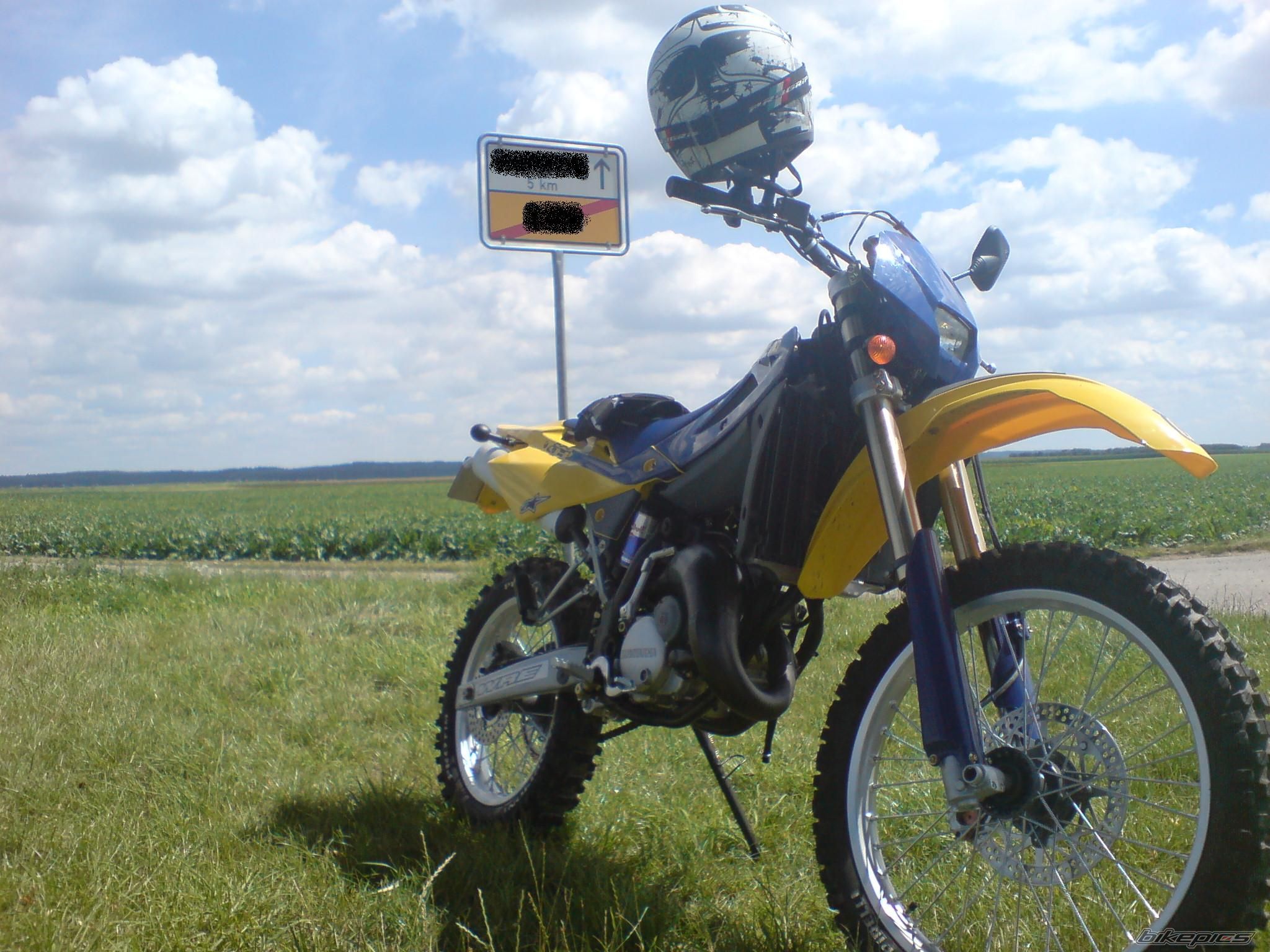 2006 HUSQVARNA WRE 125 | Picture 962390 motorcycle photo