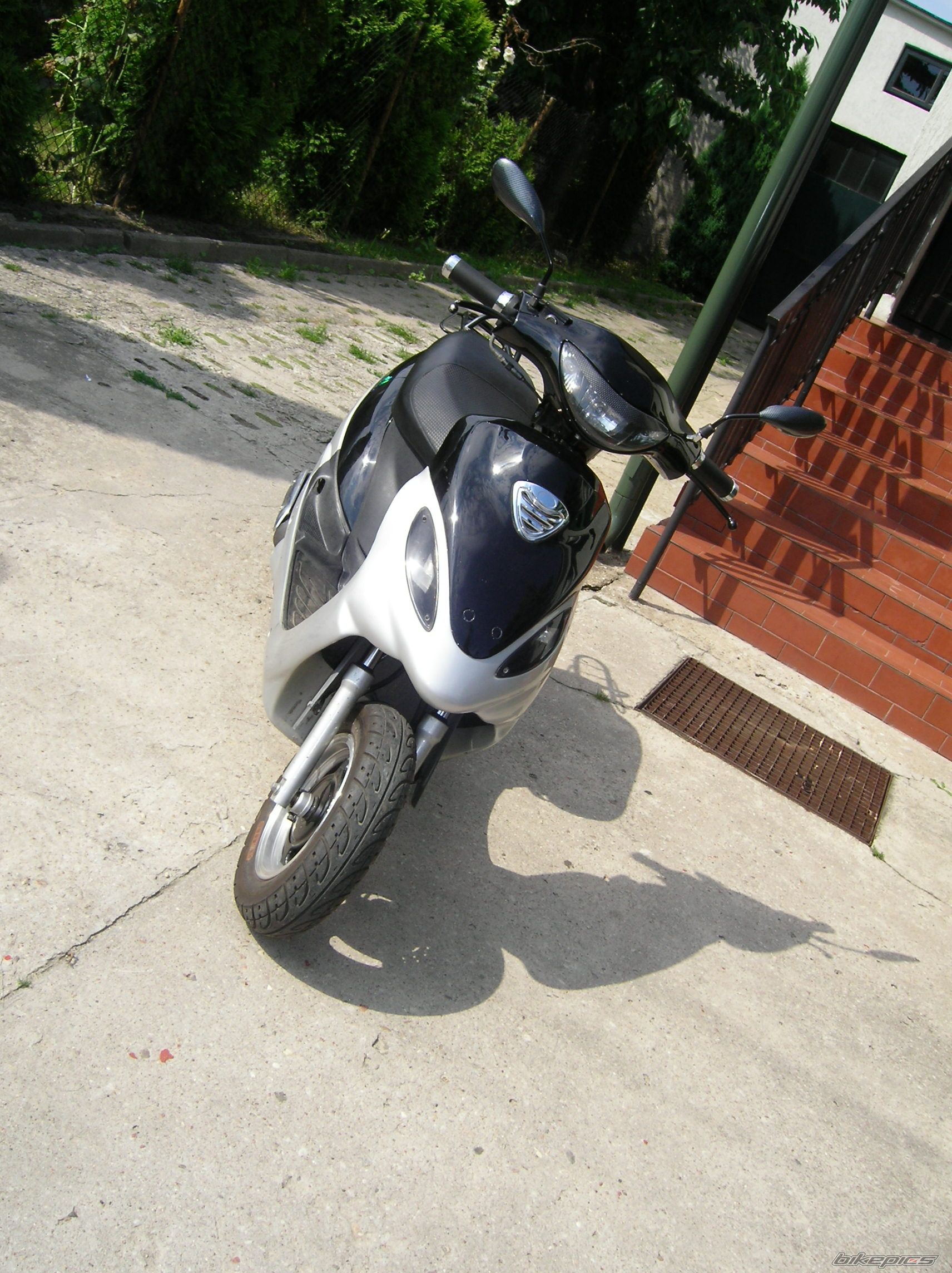 2004 YLSMCO FD50QT | Picture 967649 motorcycle photo