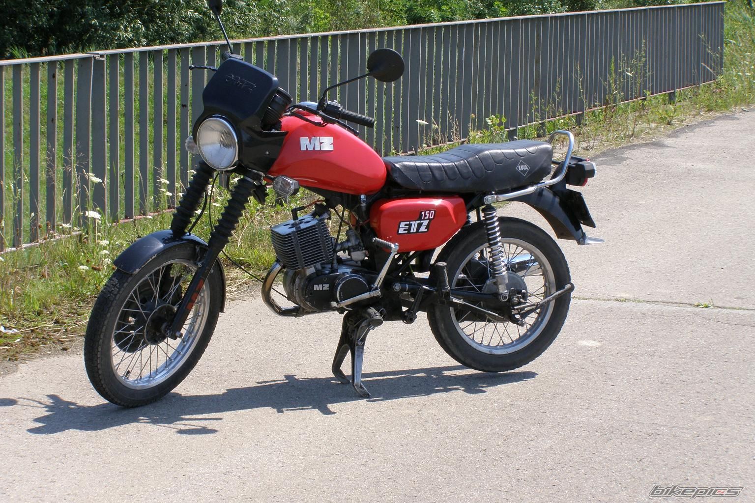 1989 MZ ETZ 150 | Picture 968029 motorcycle photo