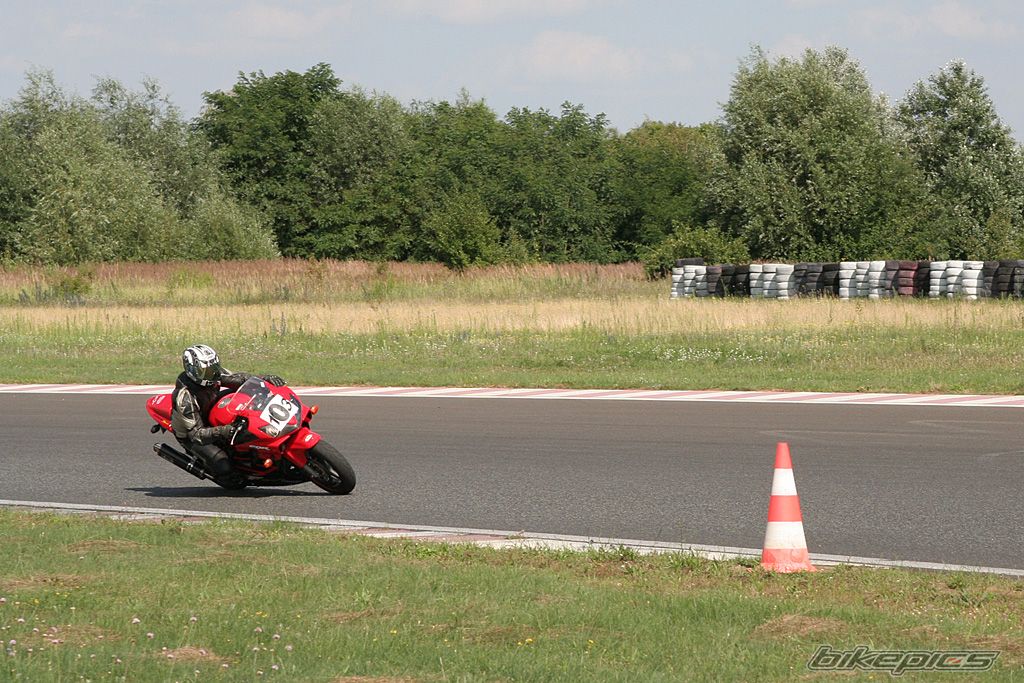 2001 HONDA CBR 600 | Picture 969025 motorcycle photo