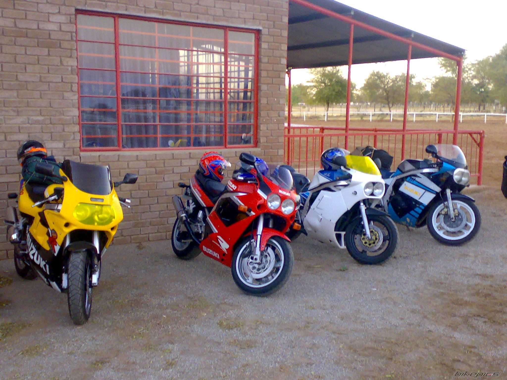 1986 SUZUKI GSX R 750 | Picture 973148 motorcycle photo
