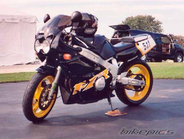 1997 YAMAHA FZR 600 | Picture 97354 motorcycle photo