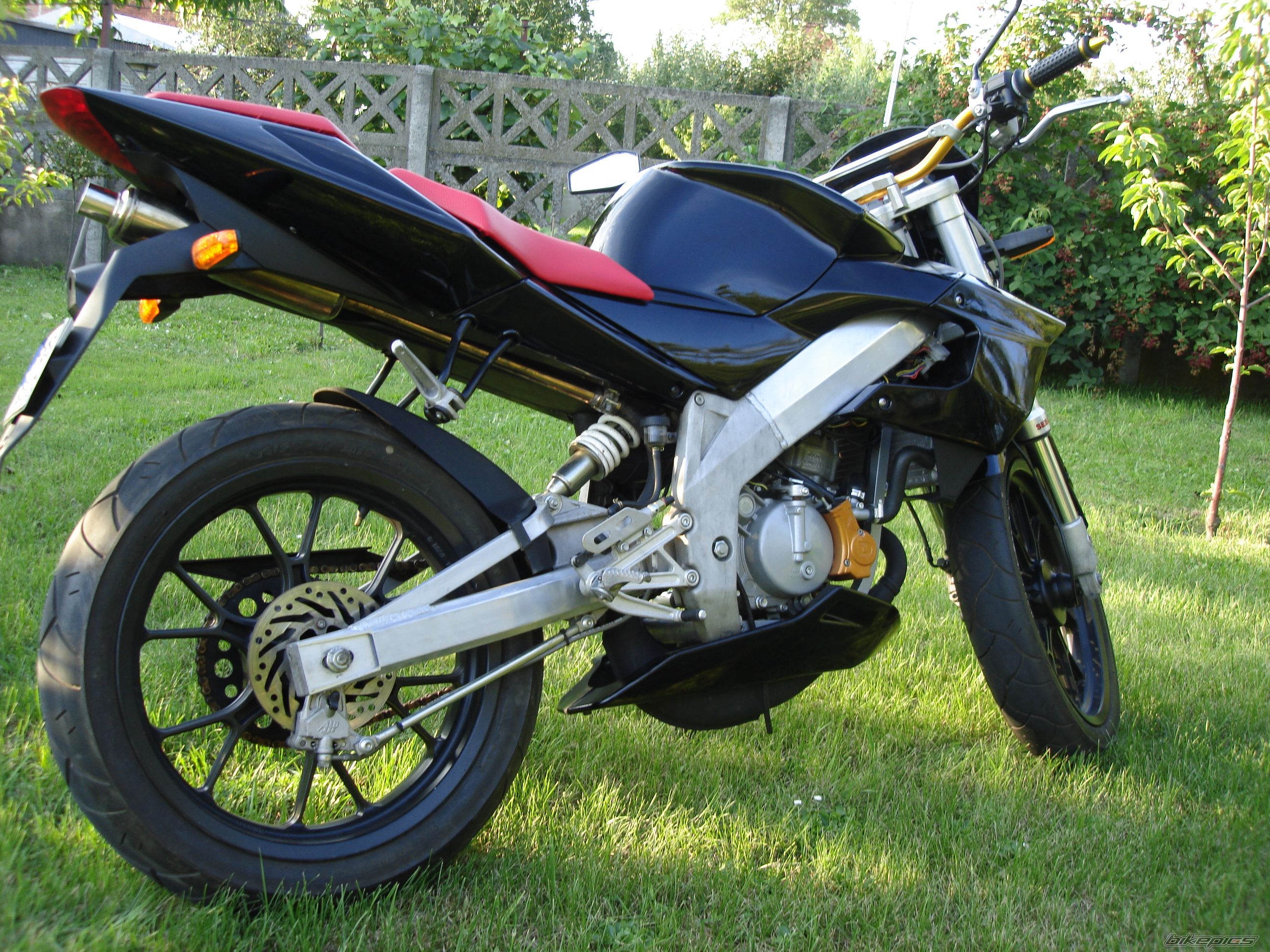 2005 DERBI GPR NUDE | Picture 974489 motorcycle photo