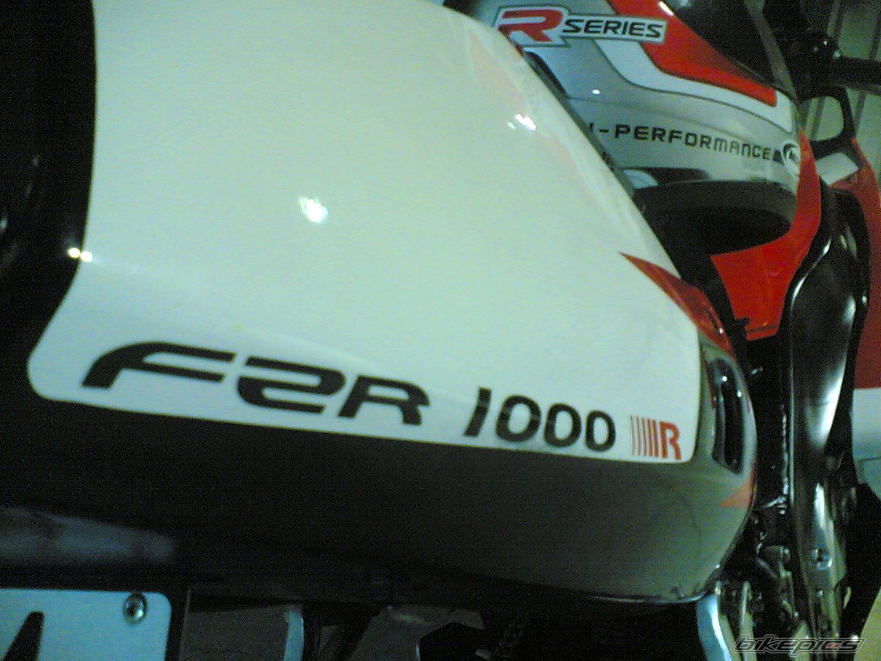 1992 YAMAHA FZR 1000 | Picture 974620 motorcycle photo