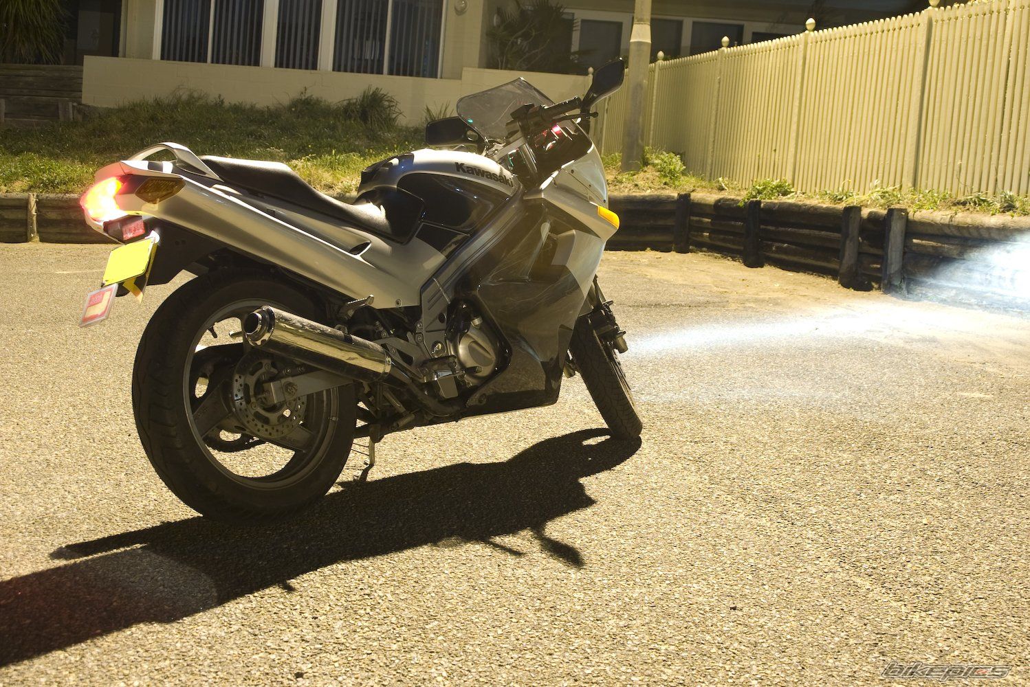 1999 KAWASAKI ZZR 250 | Picture 976991 motorcycle photo