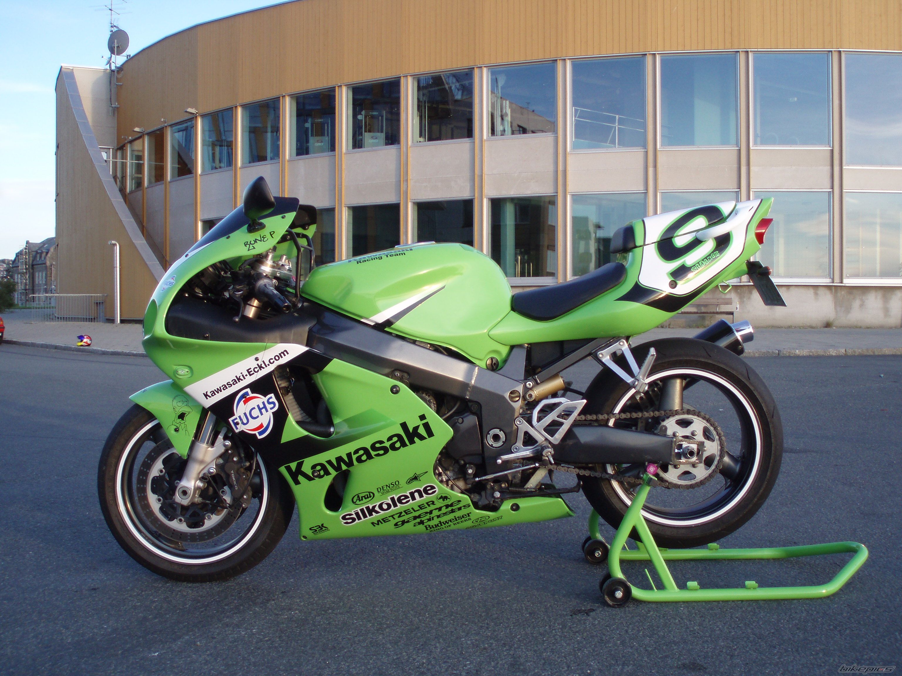 2000 KAWASAKI ZX 7R | Picture 979287 motorcycle photo