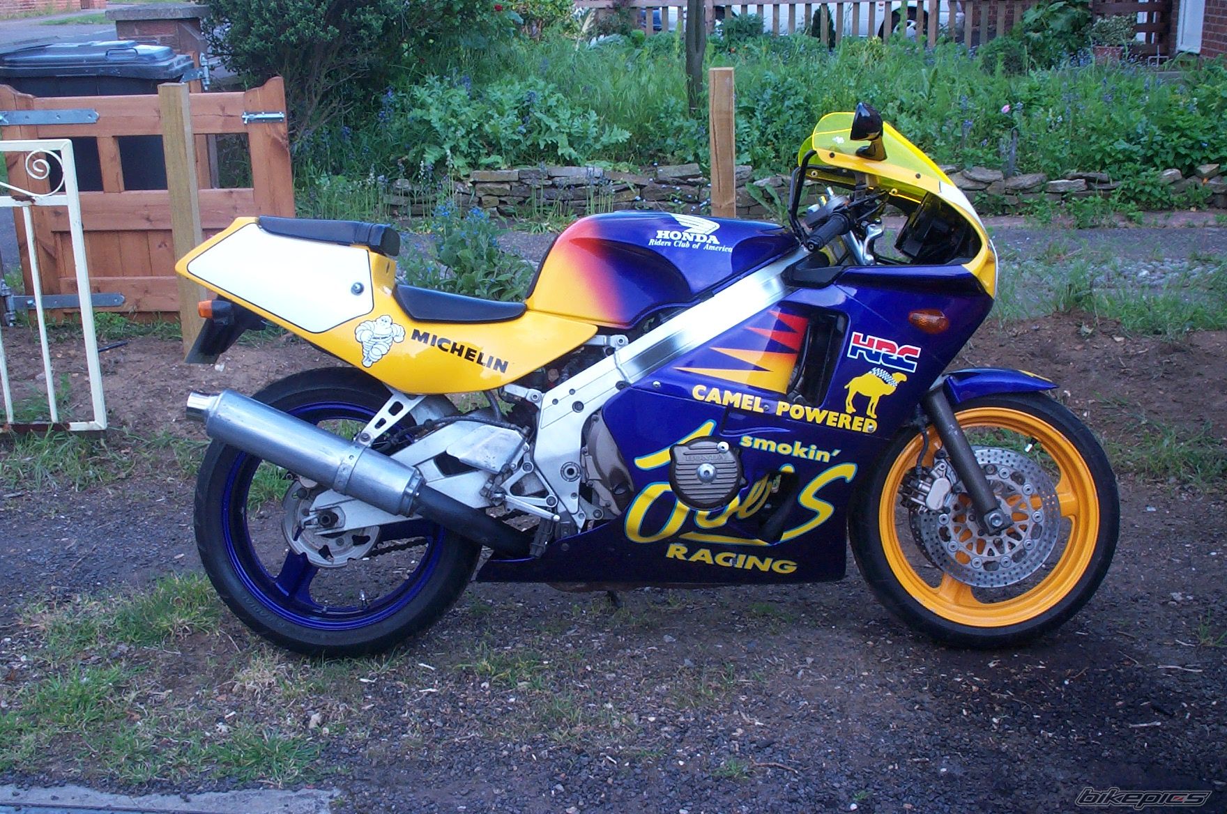1988 HONDA CBR 400 | Picture 981821 motorcycle photo