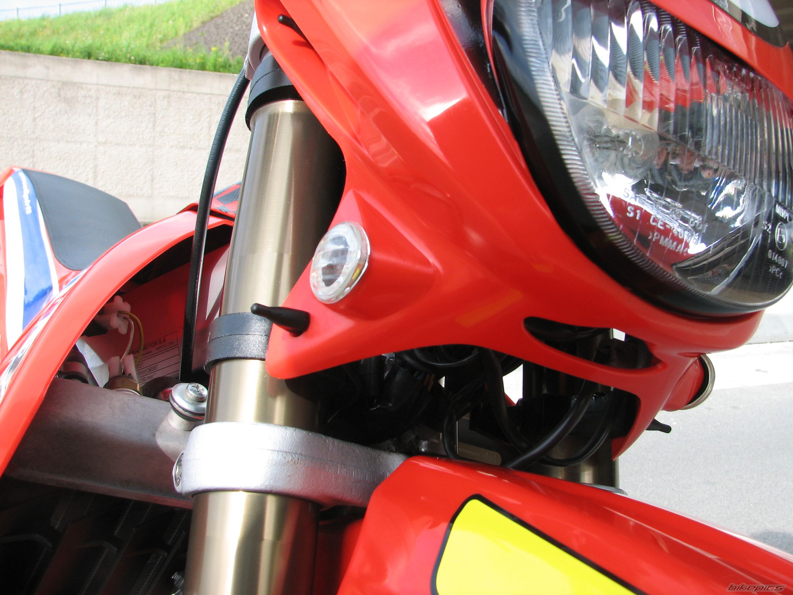 2001 DERBI SENDA R 50 | Picture 982859 motorcycle photo