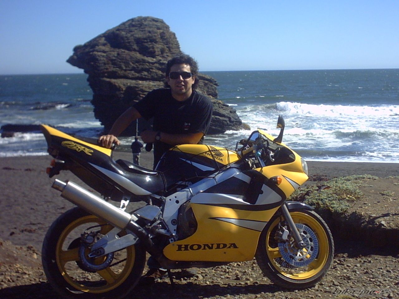 1991 HONDA CBR 400 | Picture 984121 motorcycle photo