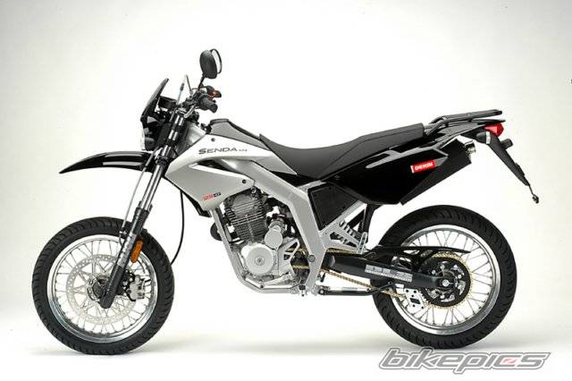 2004 DERBI SENDA SM 50 | Picture 98466 motorcycle photo