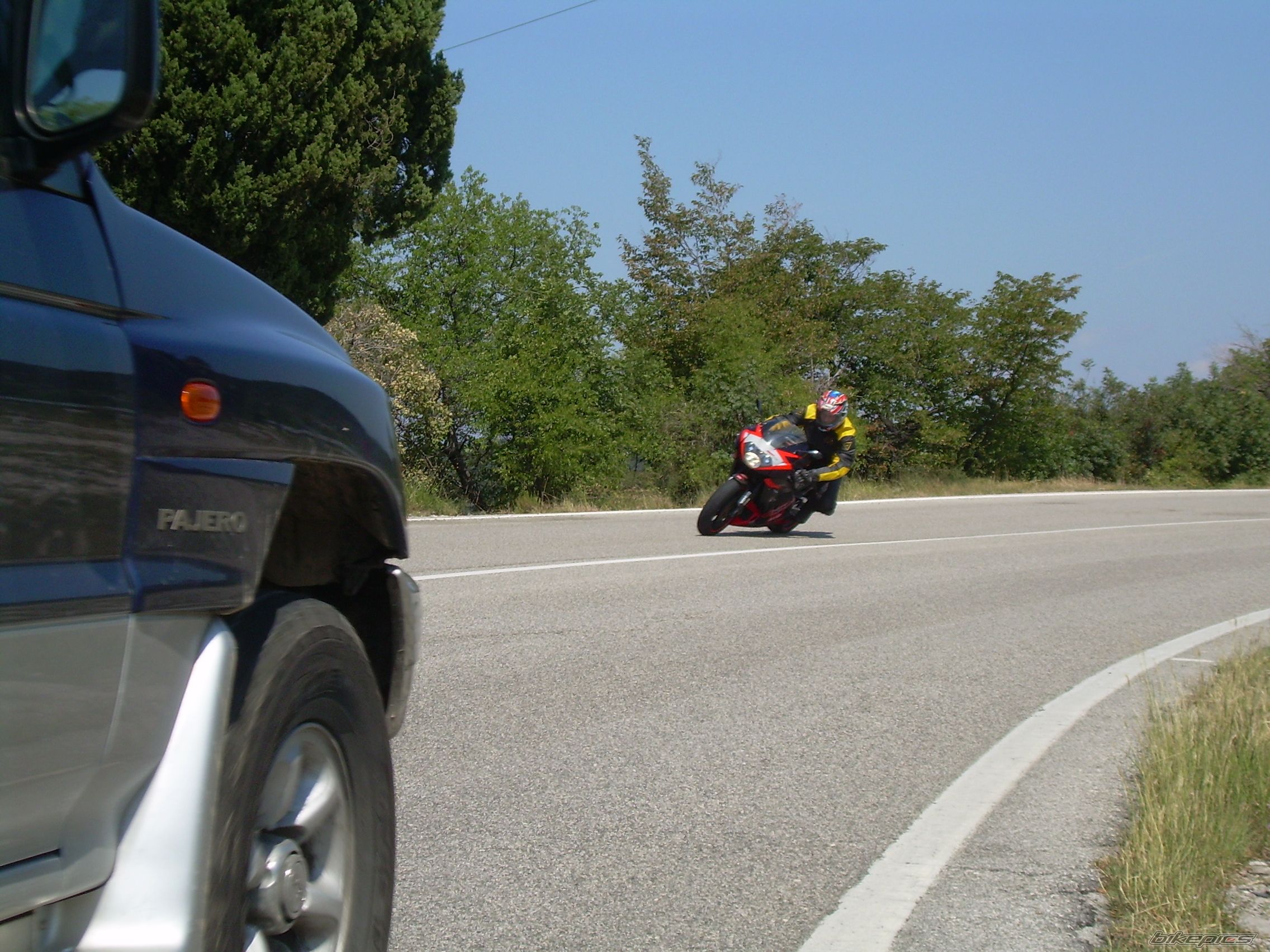 2001 APRILIA RSV 1000 MILLE | Picture 984707 motorcycle photo