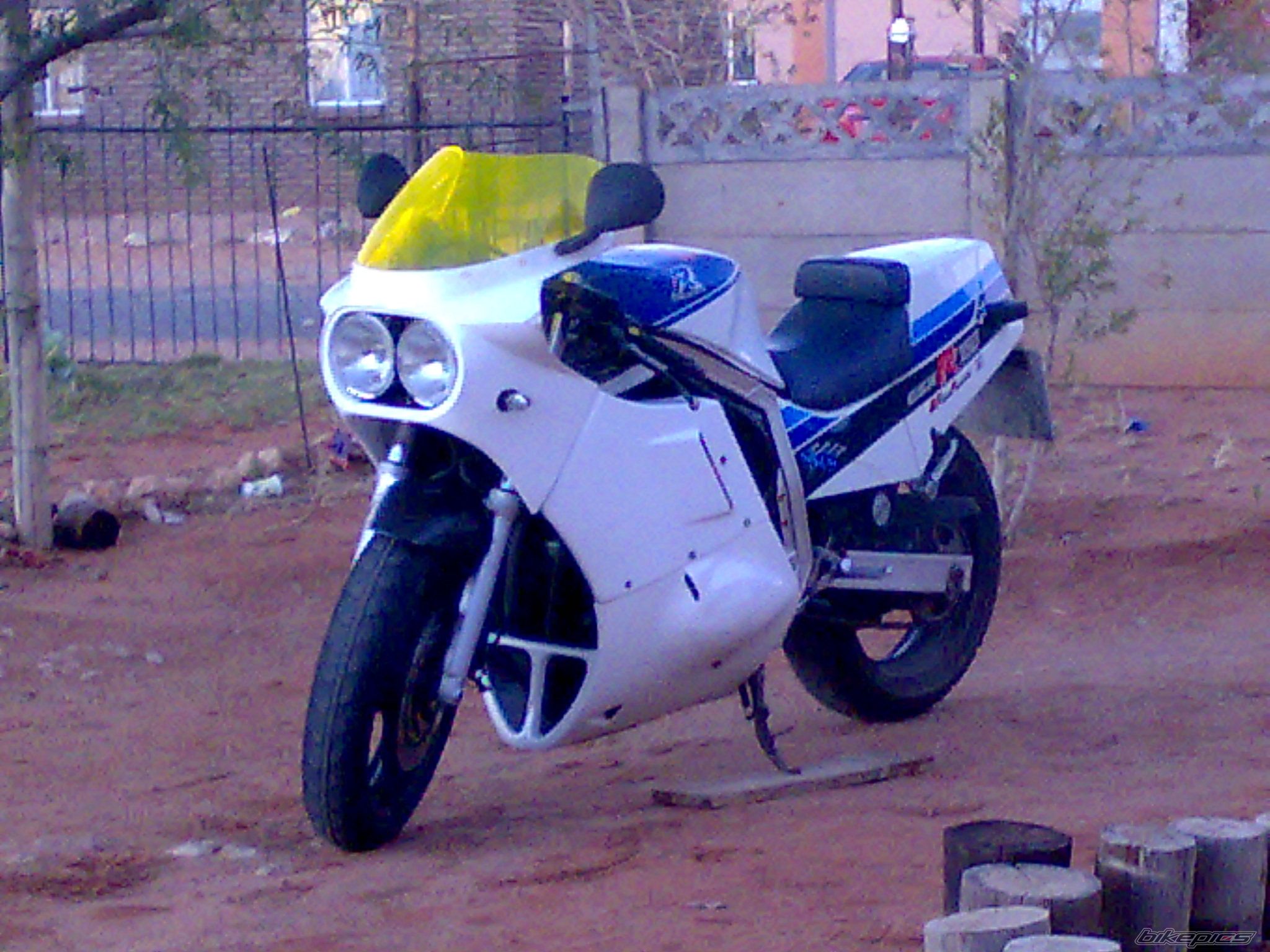 1986 SUZUKI GSX R 750 | Picture 985248 motorcycle photo