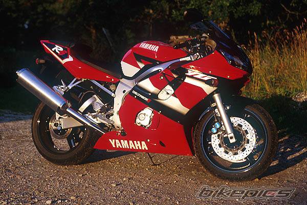 2001 YAMAHA YZF R6 | Picture 9865 motorcycle photo
