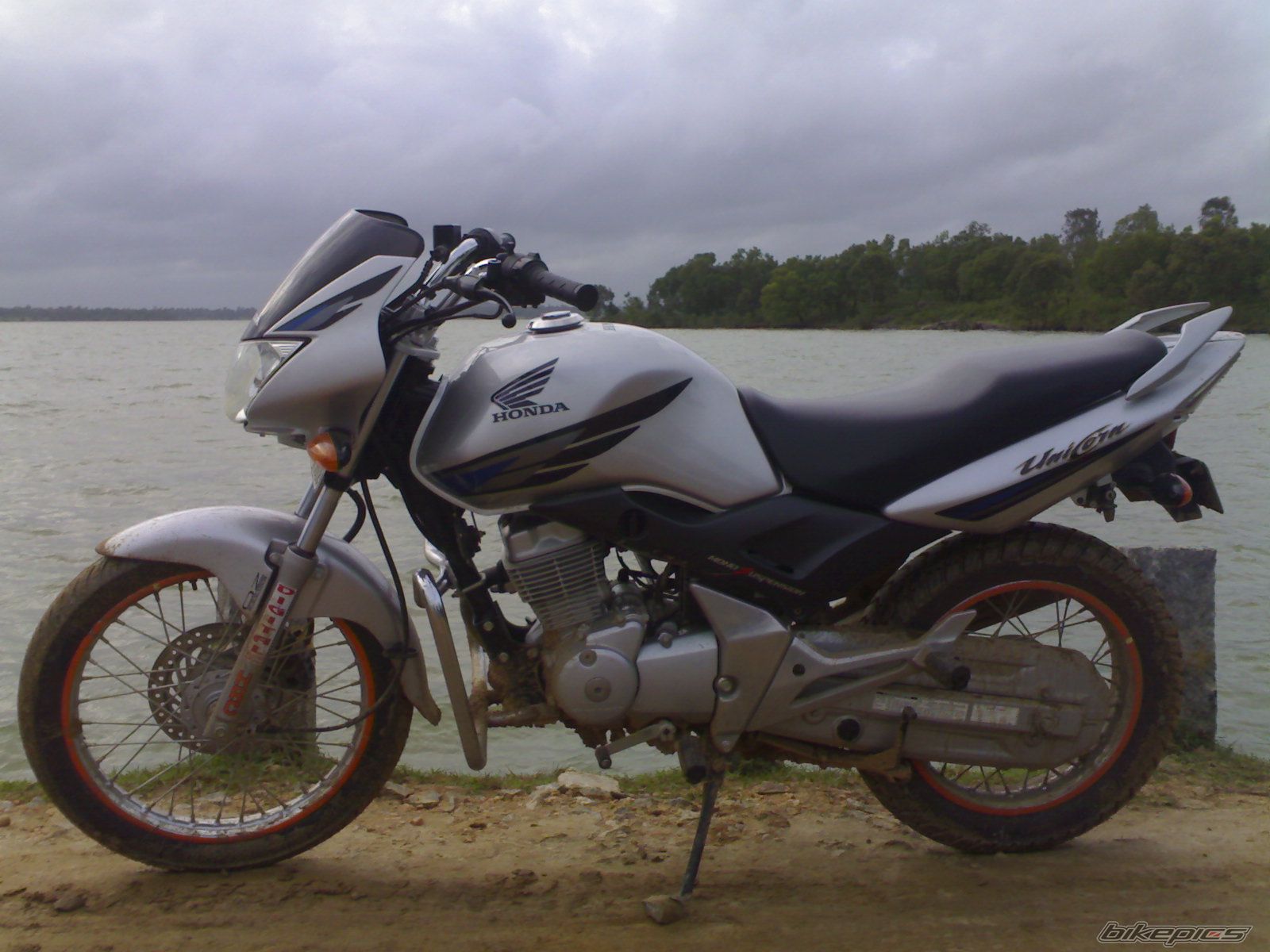 2005 HERO HONDA HERO HONDA KARIZMA | Picture 986862 motorcycle photo
