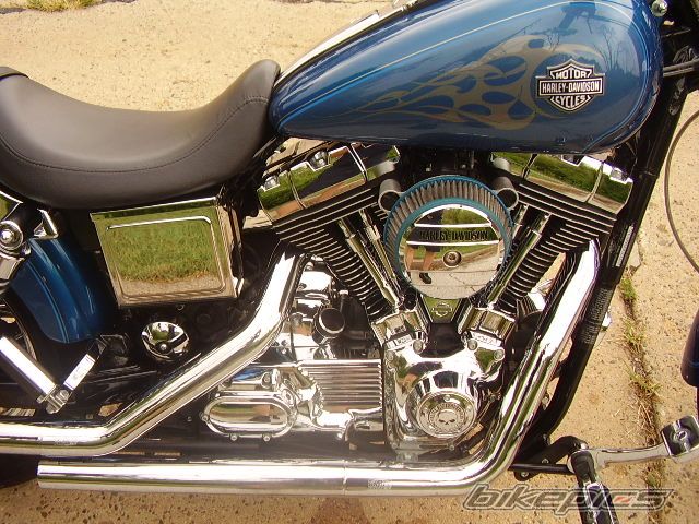 2005 HARLEY DAVIDSON FXDWGI DYNA WIDE GLIDE | Picture 988253 motorcycle photo