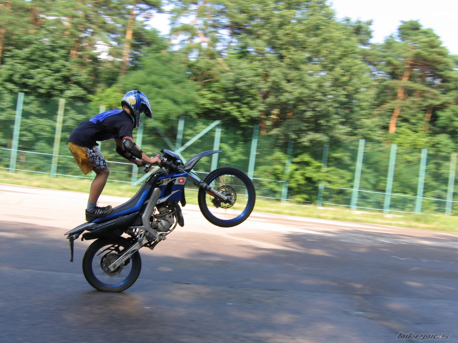 2004 DERBI SENDA DRD R | Picture 989437 motorcycle photo