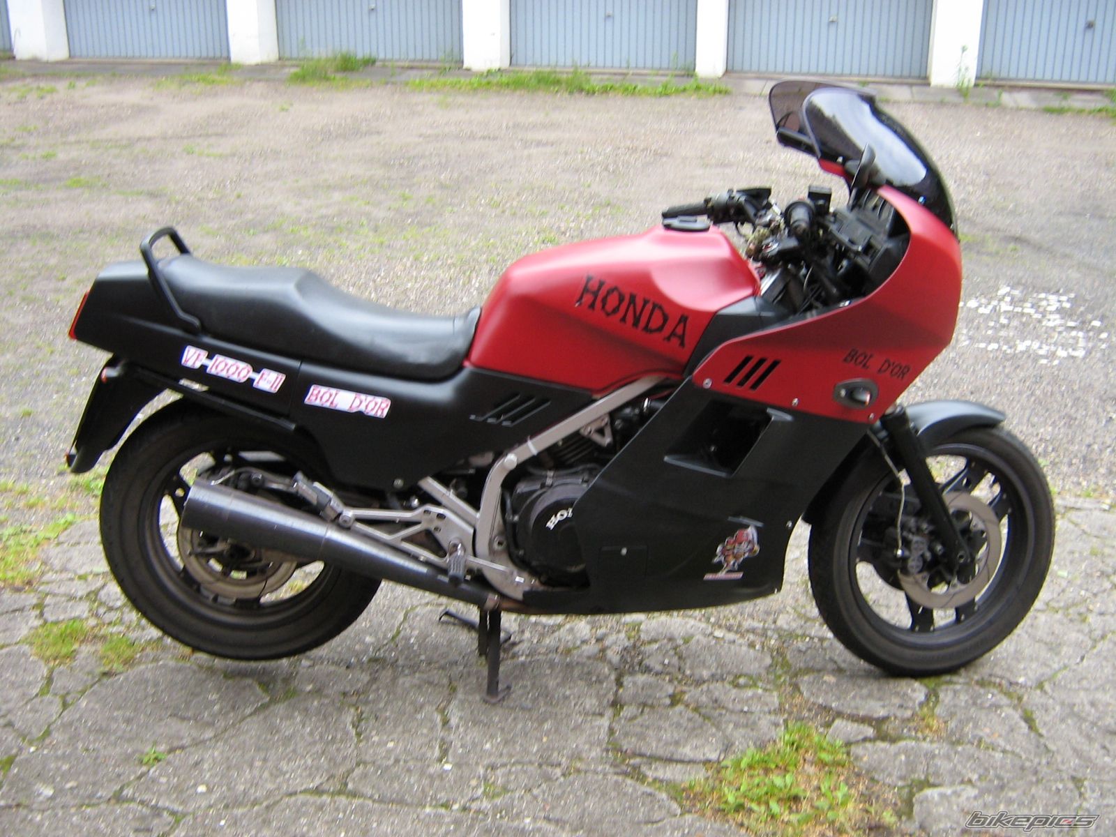 1985 HONDA VF1000F2 | Picture 989677 motorcycle photo