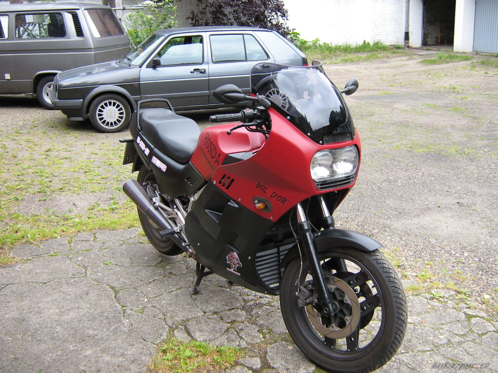 1985 HONDA VF1000F2 | Picture 989681 motorcycle photo