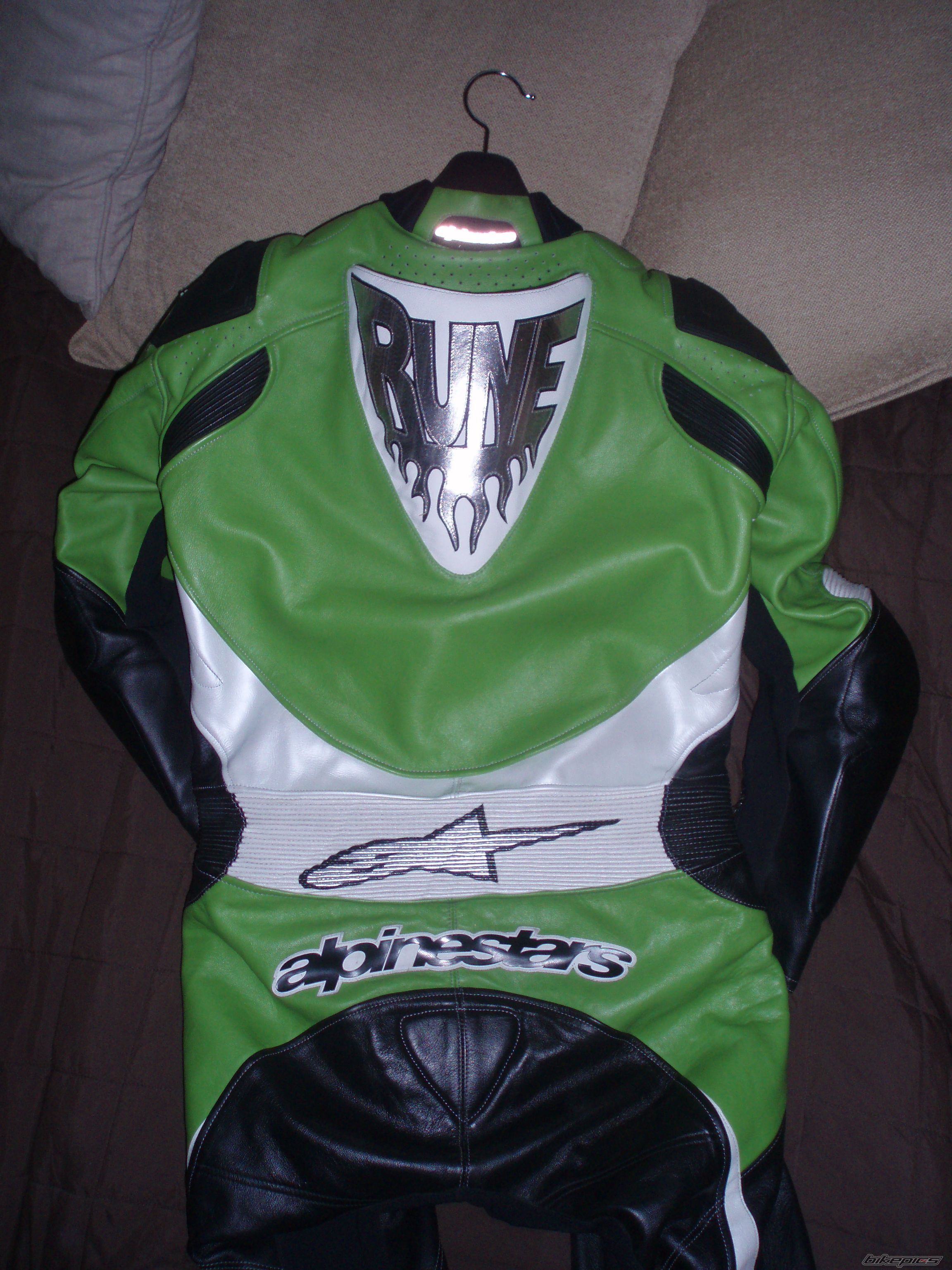    | Picture 990512 motorcycle photo
