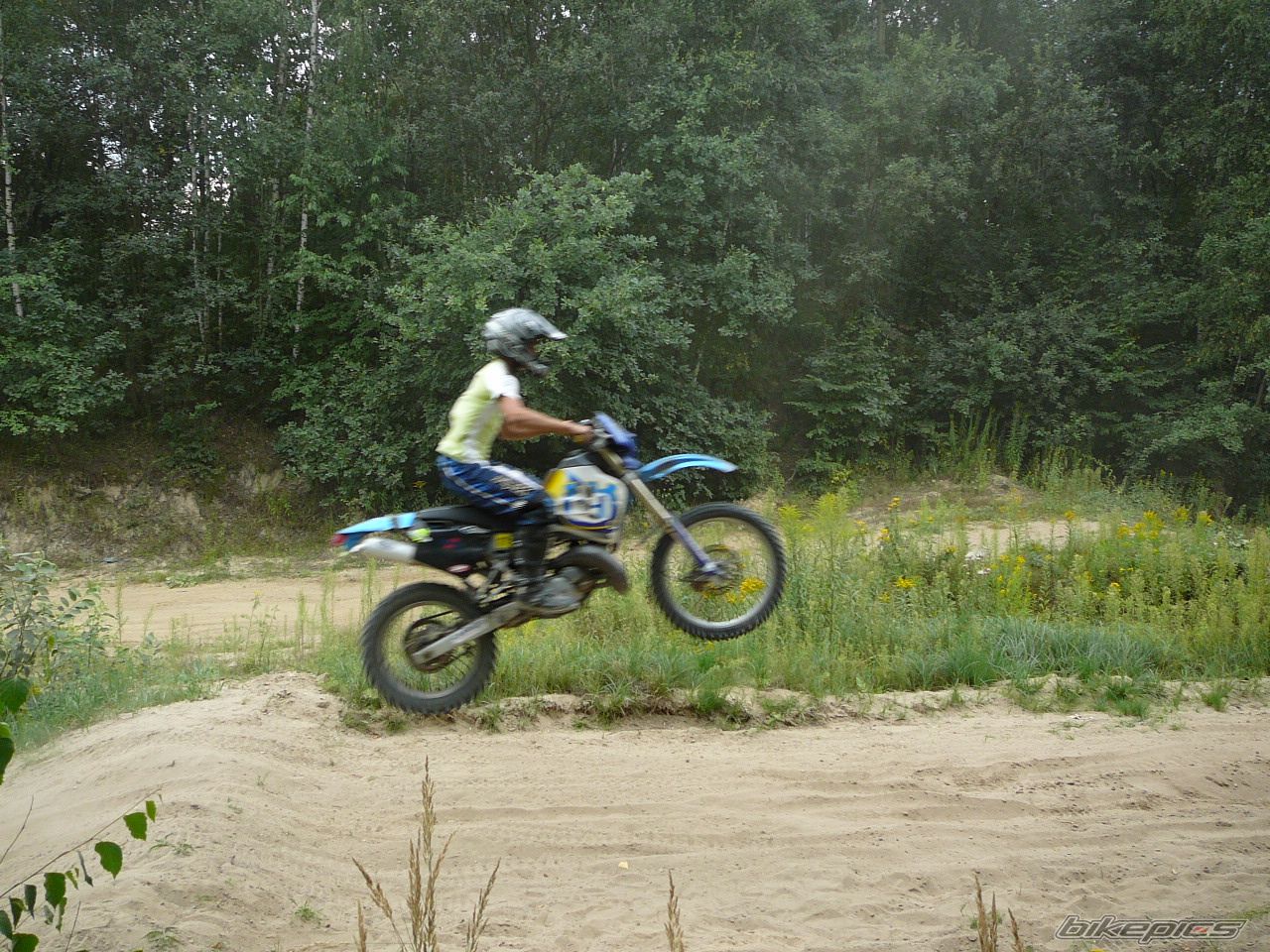 1999 HUSQVARNA WRE 125 | Picture 990552 motorcycle photo
