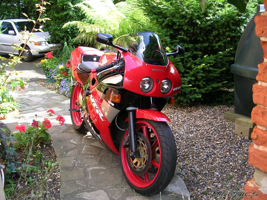 1991 HONDA VFR 400 | Picture 991388 motorcycle photo