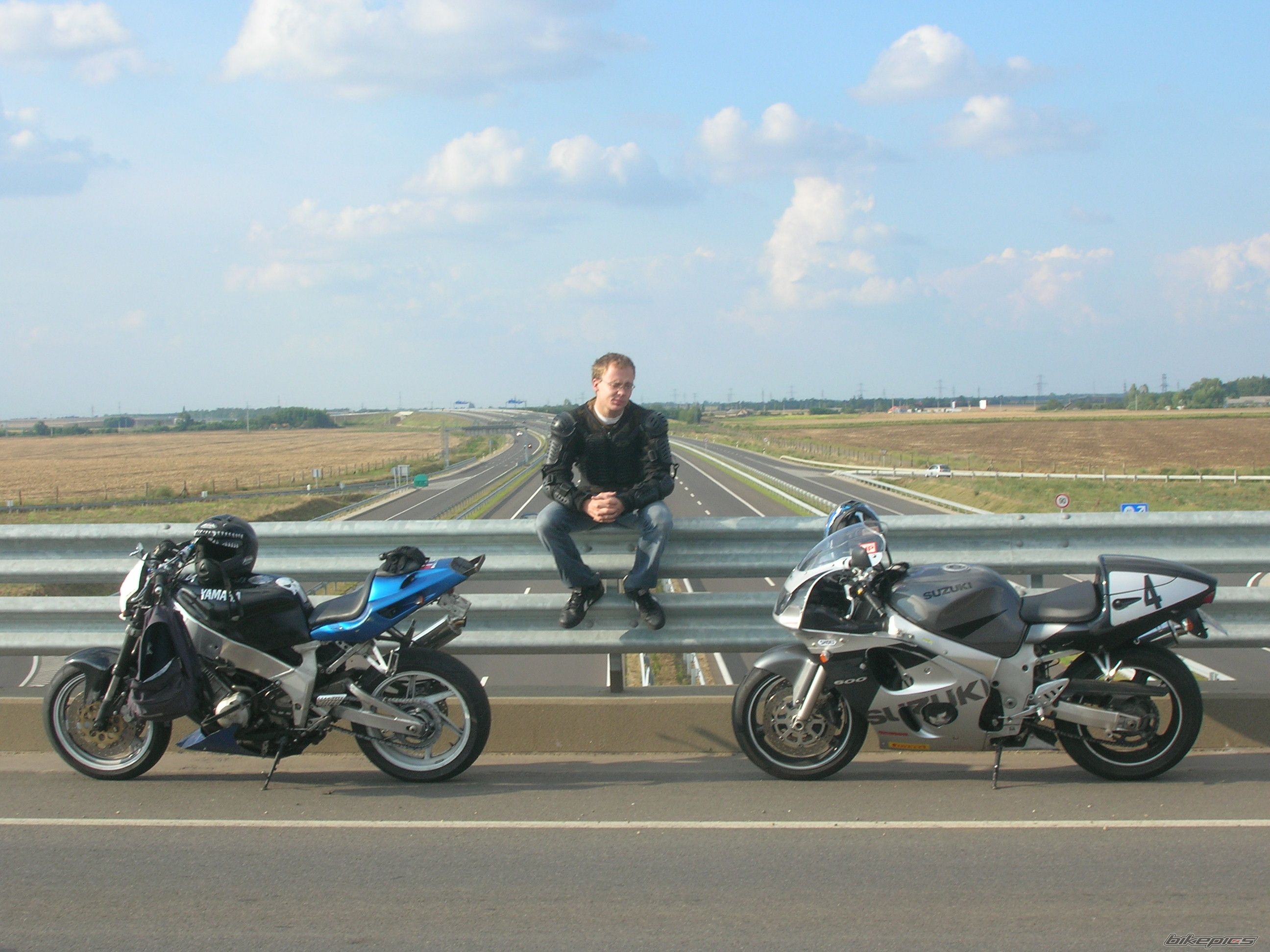 2007 YAMAHA FZR 600 | Picture 991714 motorcycle photo