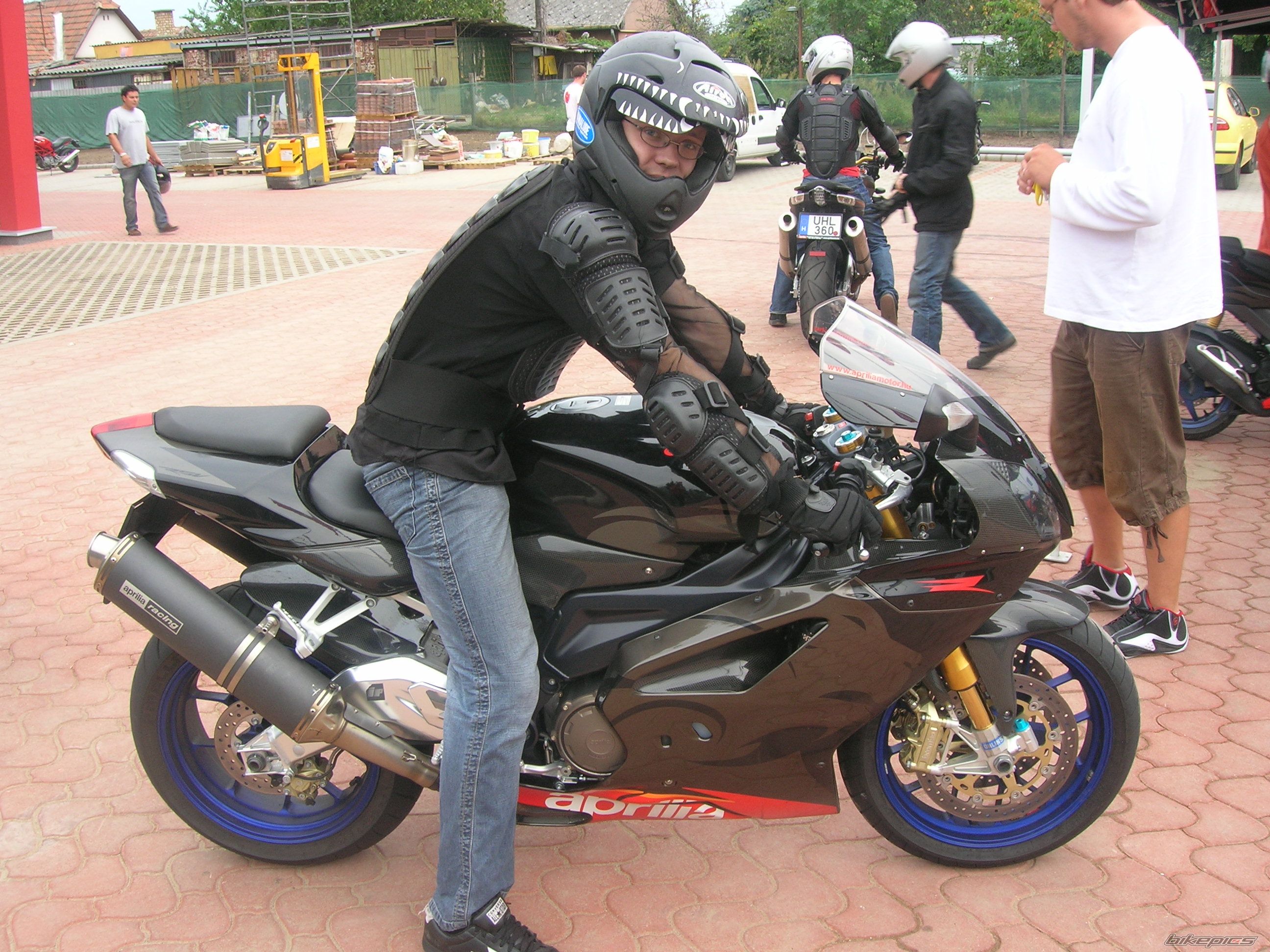 2007 YAMAHA FZR 600 | Picture 991734 motorcycle photo