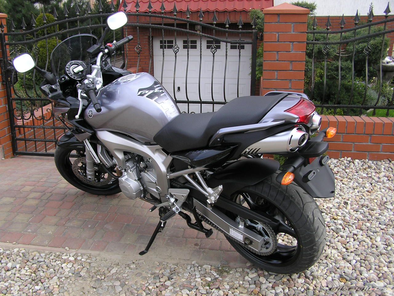 2006 YAMAHA FZ6 FAZER | Picture 992225 motorcycle photo