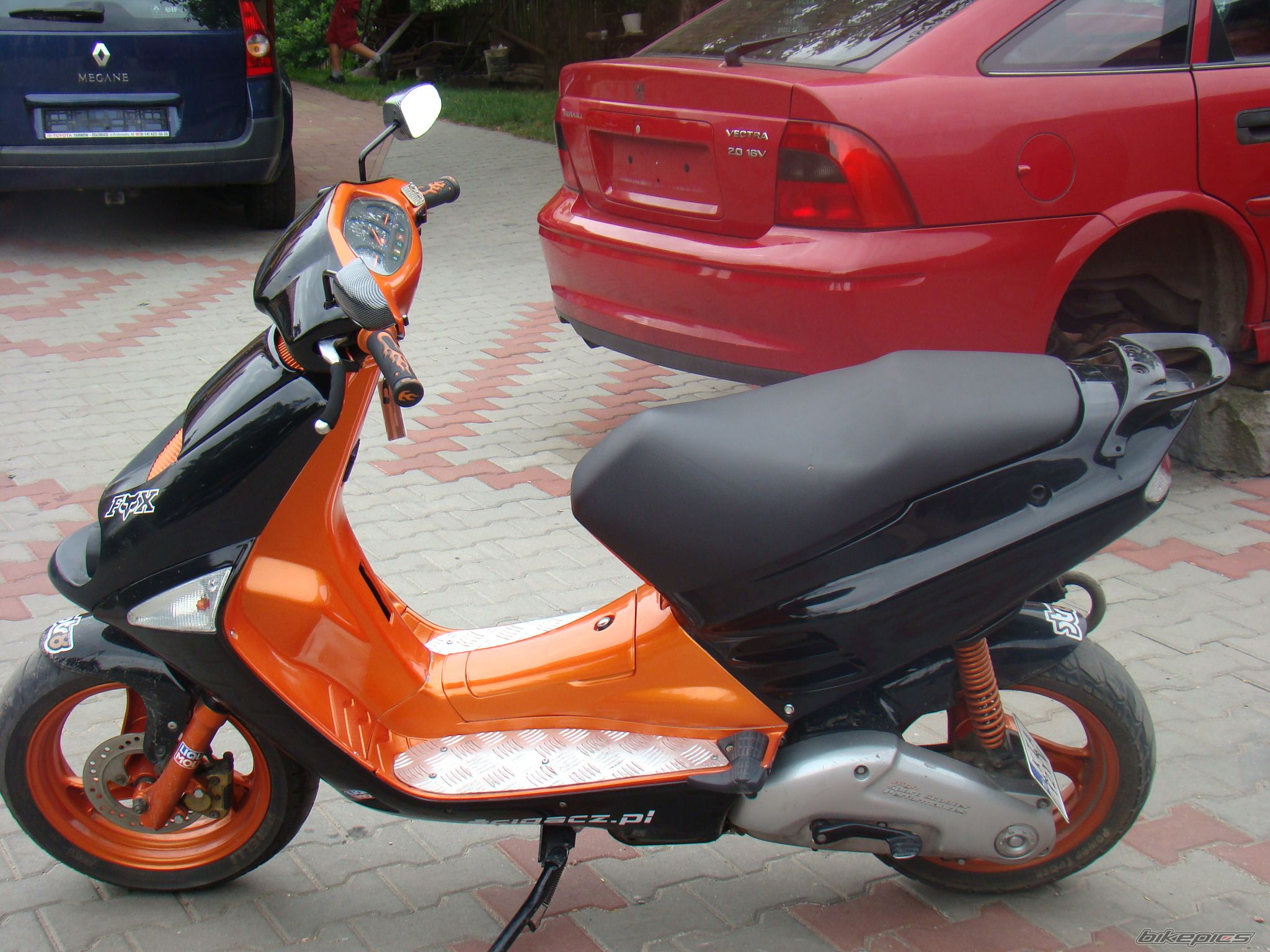1999 APRILIA SR RACING 50 | Picture 992382 motorcycle photo