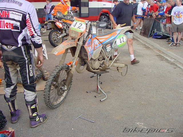 2001 KTM 125 EXC | Picture 9938 motorcycle photo